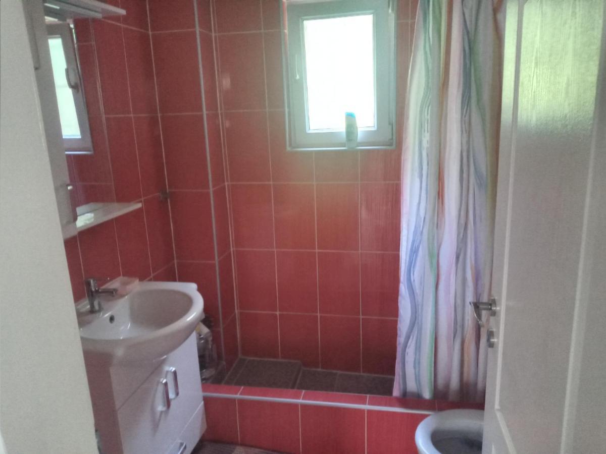 Apartman Kujovic SJJ Exterior photo
