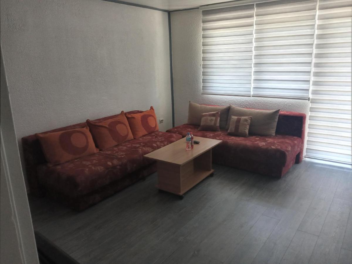 Apartman Kujovic SJJ Exterior photo