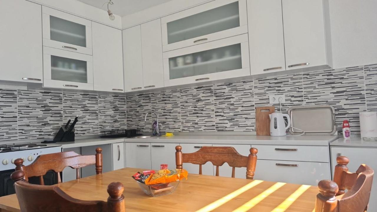 Apartman Kujovic SJJ Exterior photo